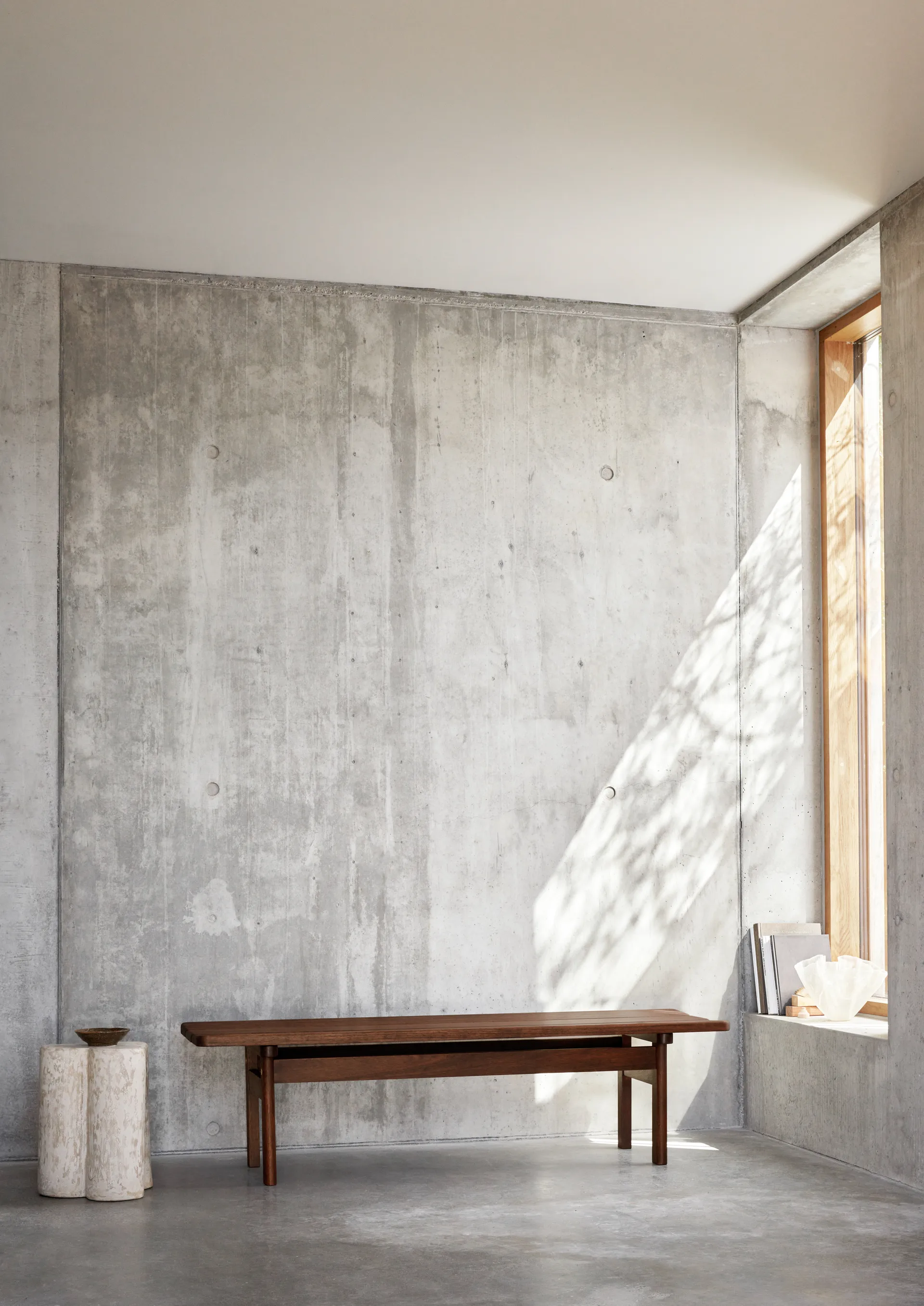 BMO699 Asserbo benk med ryggstøtte, Oljad eukalyptus -> Oljet eukalyptus Carl Hansen & Søn