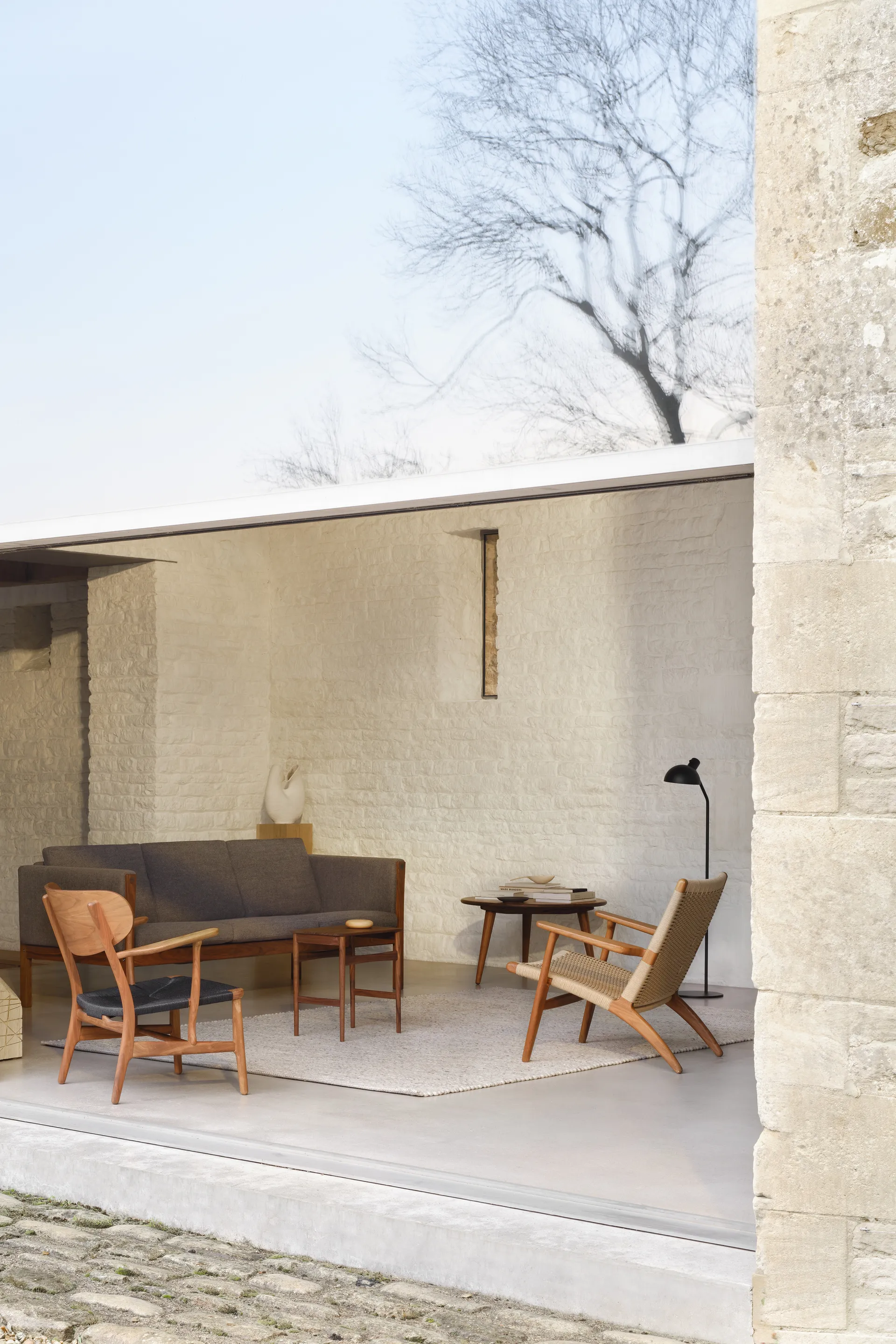 CH004 nesting tables satsbord, Oljad valnöt -> Oljet valnøtt Carl Hansen & Søn