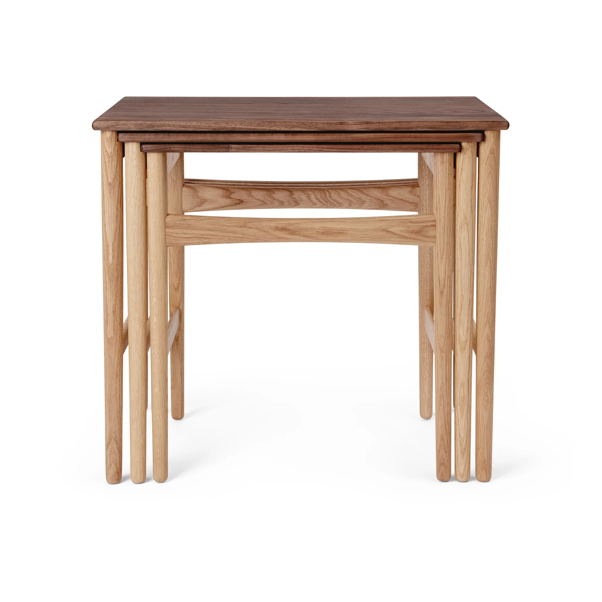 CH004 nesting tables satsbord, Oljet eik-valnøtt Carl Hansen & Søn