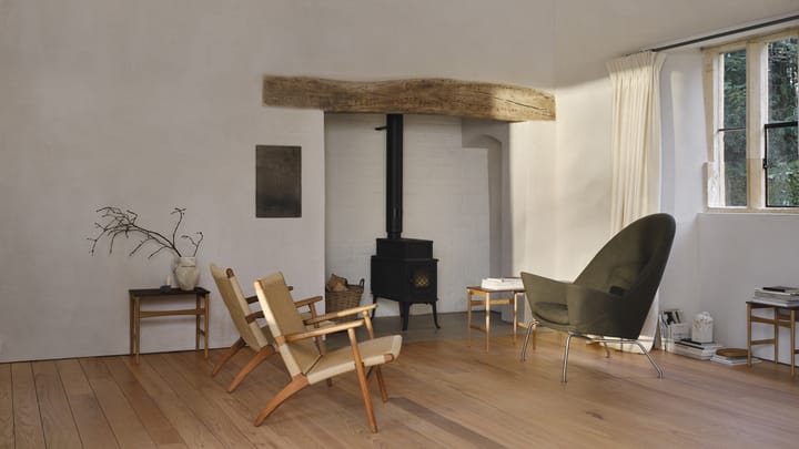 CH004 nesting tables satsbord, Oljet eik-valnøtt Carl Hansen & Søn