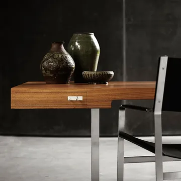 CH111 armlenestol - Loke 7150 svart lær-rostfritt stativ - Carl Hansen & Søn