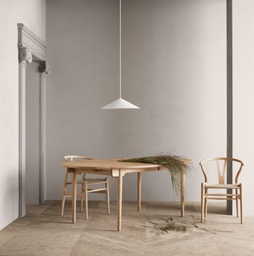 CH24 Y-stol - Hvitoljet eik-naturflettet - Carl Hansen & Søn