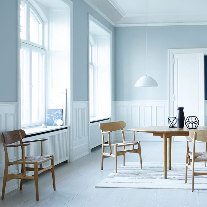 CH26 armlenestol, Svartlakkert eik-svart Carl Hansen & Søn