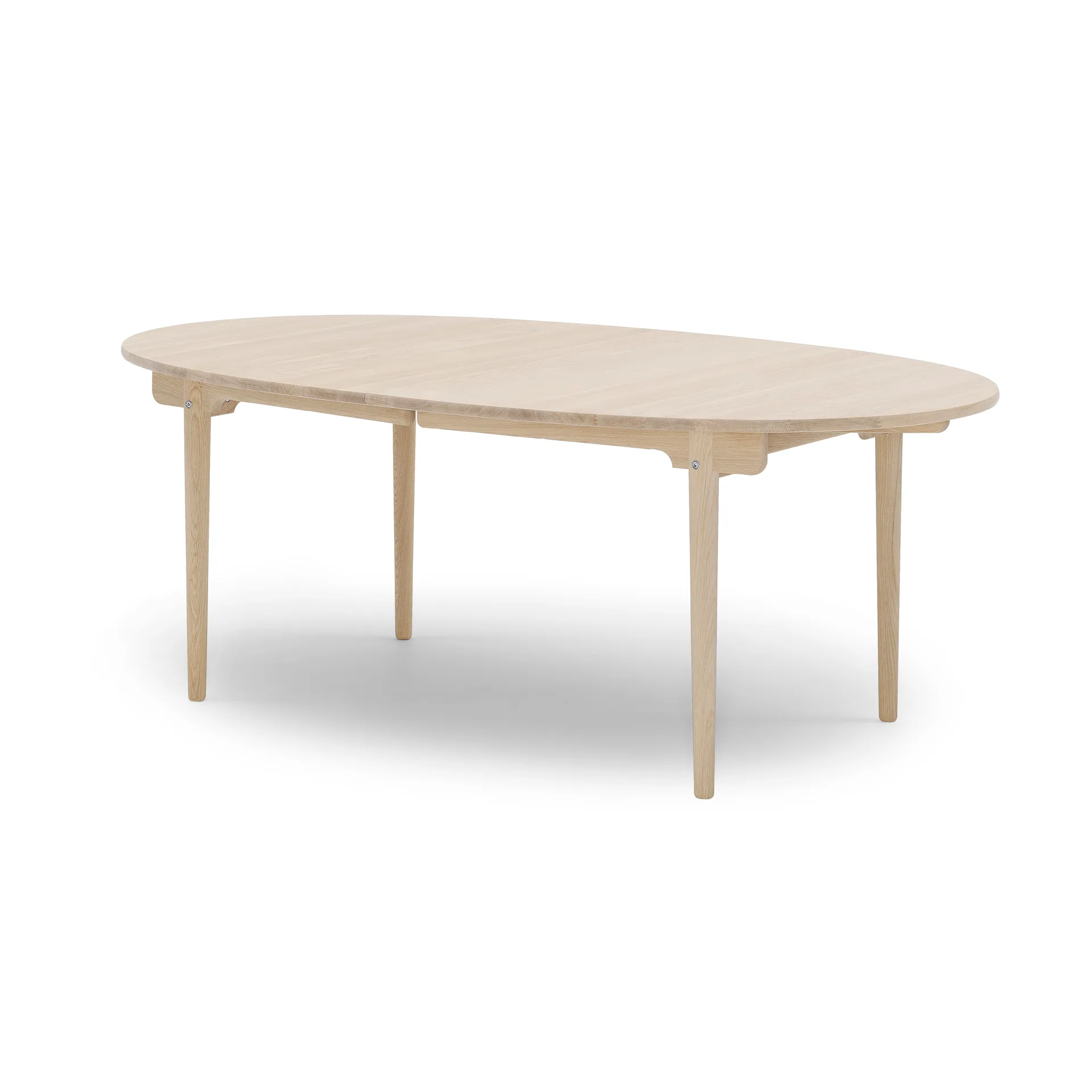 CH338 spisebord med plass til 2 ilägg, Såpet eik Carl Hansen & Søn