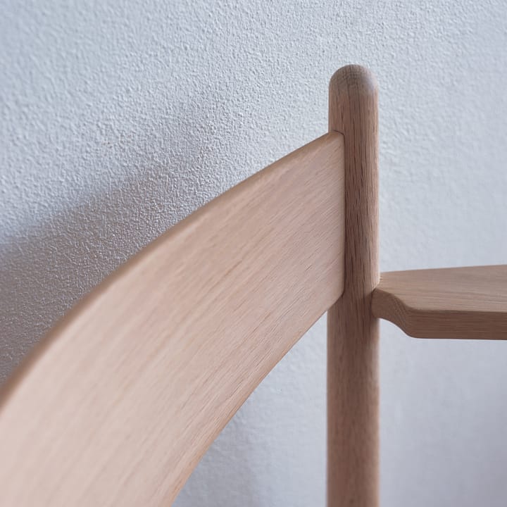 CH37 armlenestol, Såpet eik-naturflettet Carl Hansen & Søn