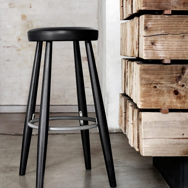 CH58 barkrakk, Sif 90 lær-såpet eikunderstell Carl Hansen & Søn