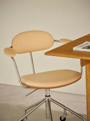 CH621 Swivel Chair snivestol - Lær Sif 90 beige-oljet eik - Carl Hansen & Søn