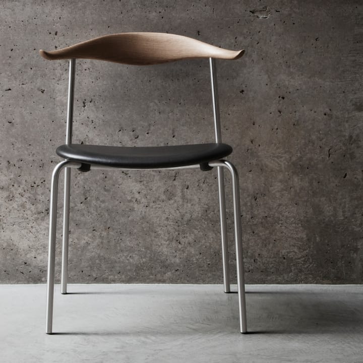 CH88P stol, thor 301-svart bøk-svart understell Carl Hansen & Søn