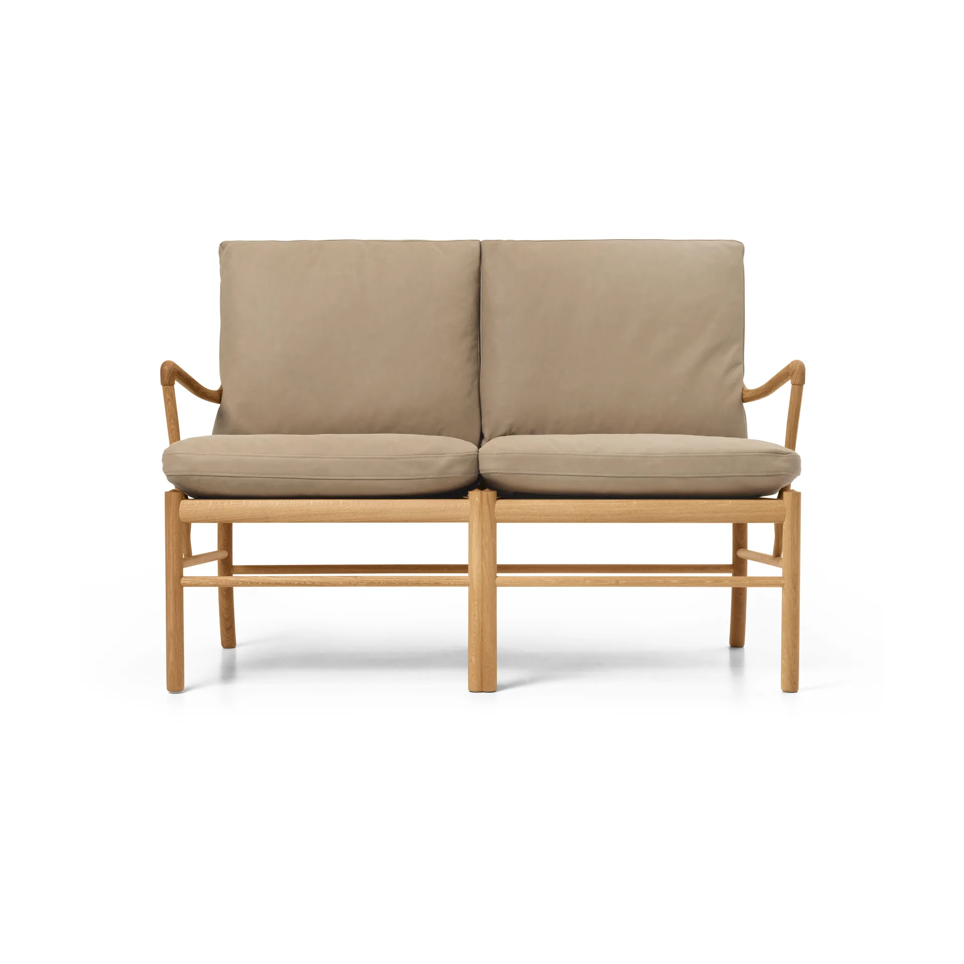 OW149-2 Colonial sofa 2-seter, Terra 20366-oljet eik Carl Hansen & Søn