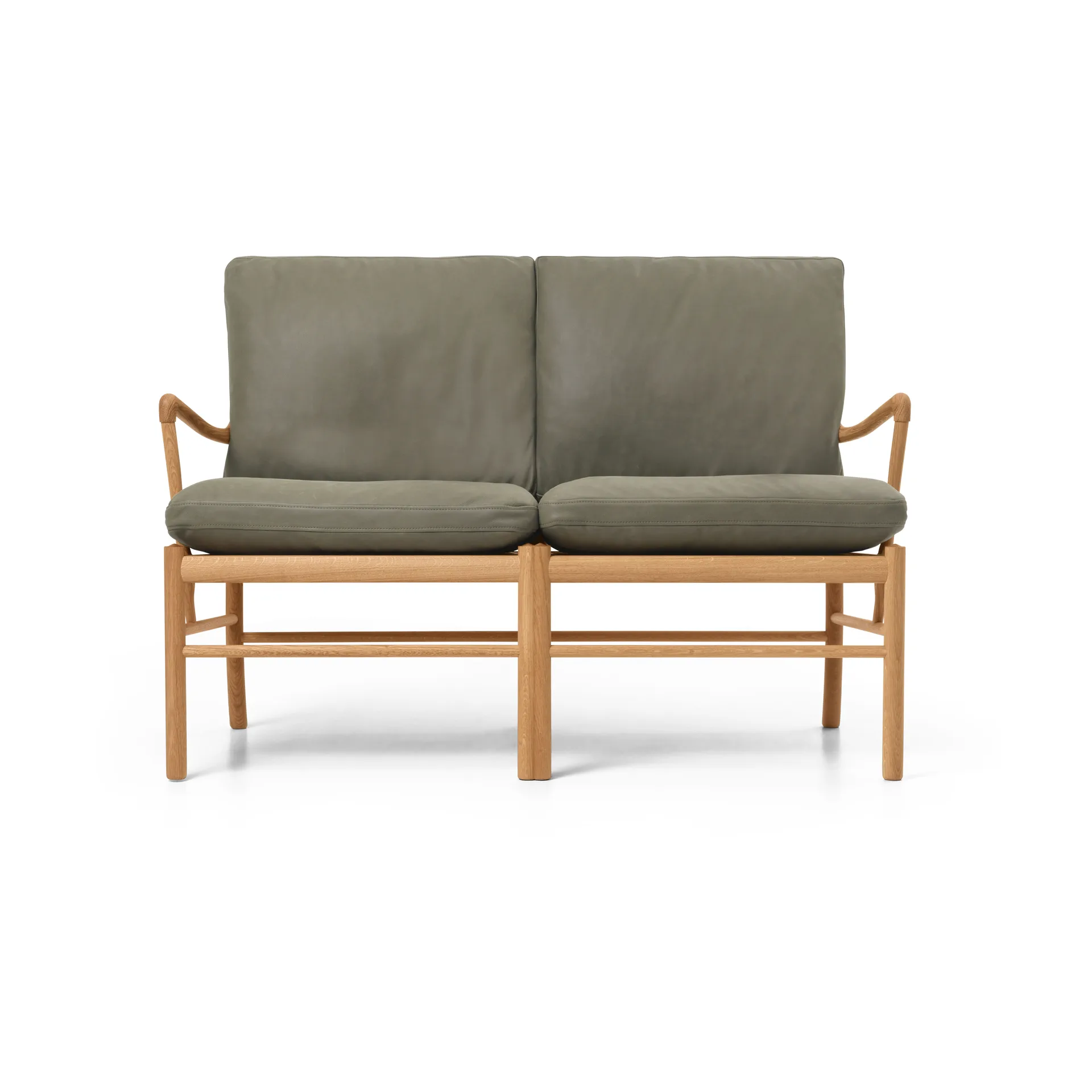 OW149-2 Colonial sofa 2-seter, Terra 20368-oljet eik Carl Hansen & Søn