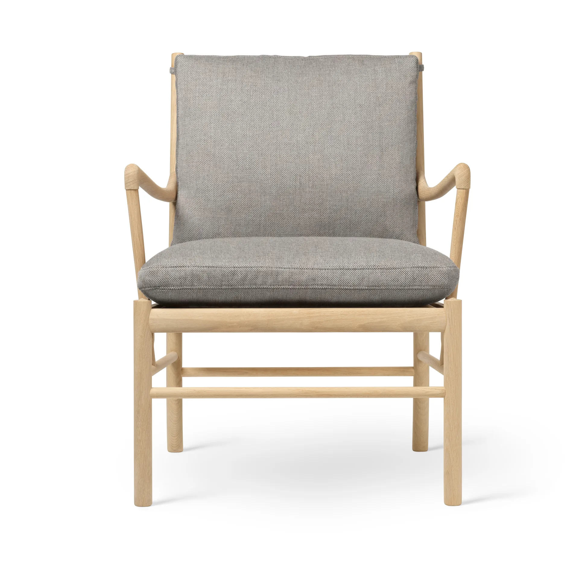 OW149 Colonial chair lenestol, Re-wool 0128-såpat eik Carl Hansen & Søn