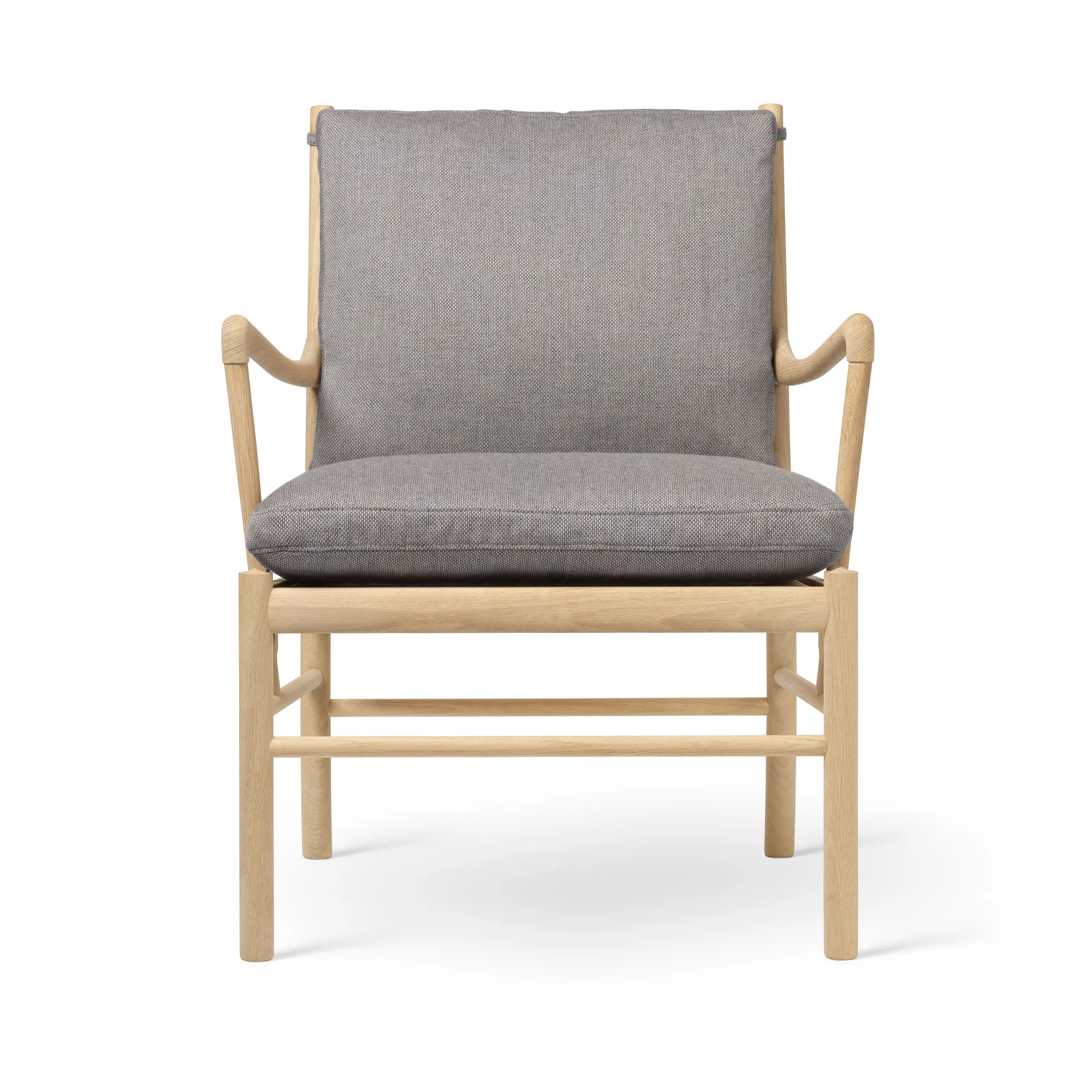 OW149 Colonial chair lenestol, Re-wool 0158-såpet eik Carl Hansen & Søn