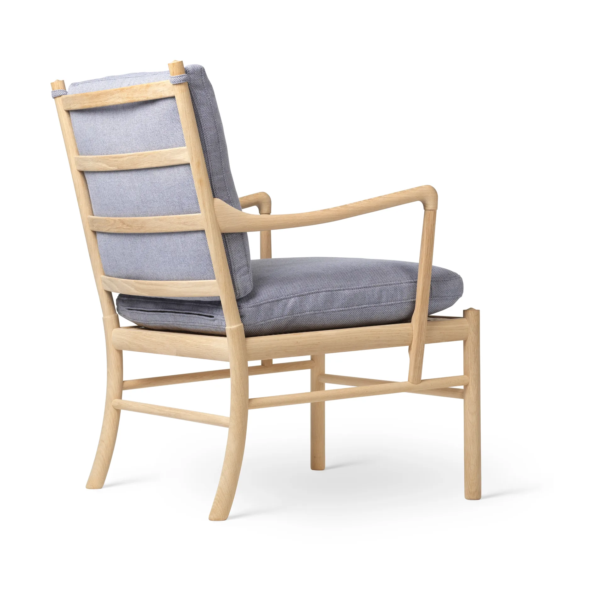 OW149 Colonial chair lenestol, Re-wool 0868-såpet eik Carl Hansen & Søn