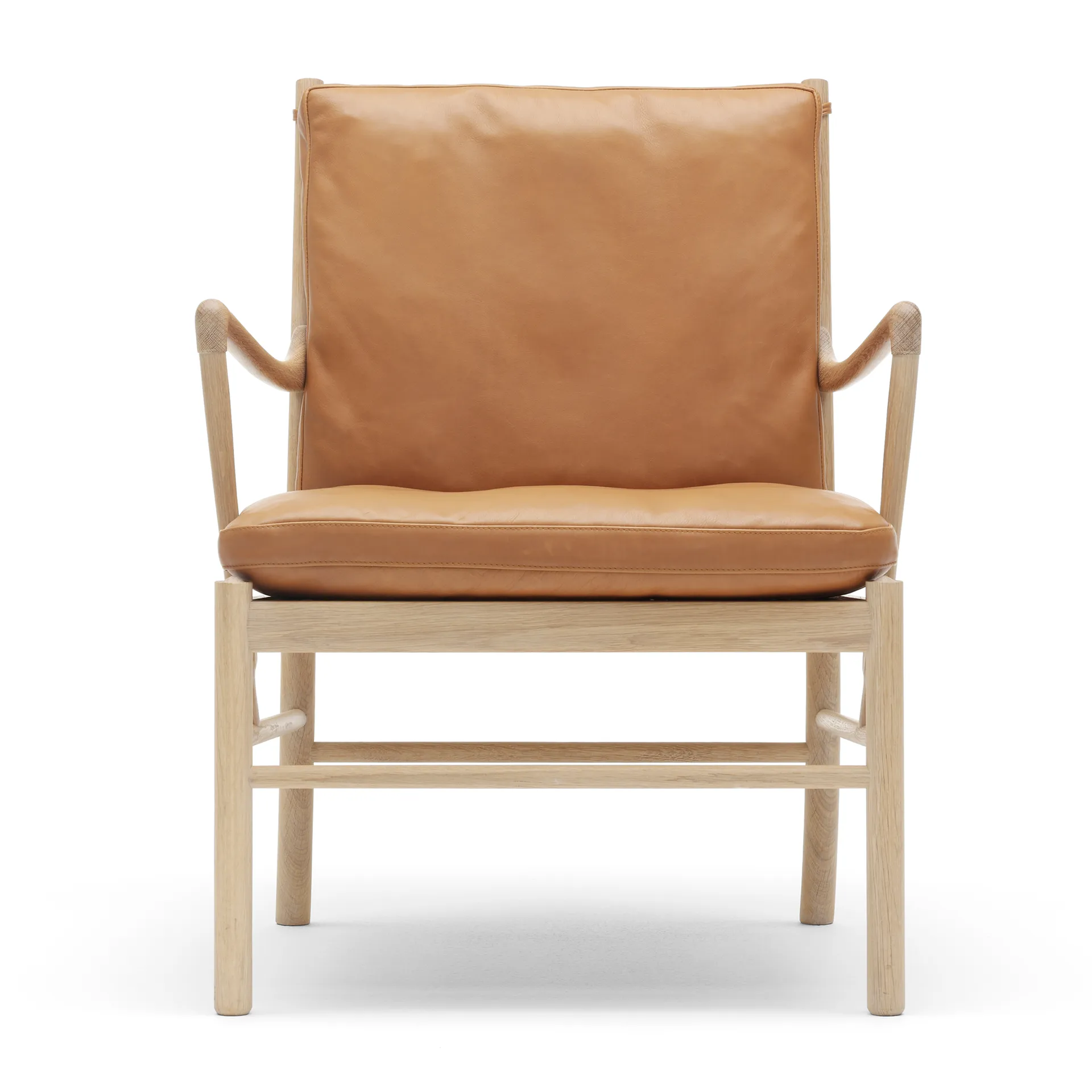 OW149 Colonial chair lenestol, Sif 95-såpet eik Carl Hansen & Søn