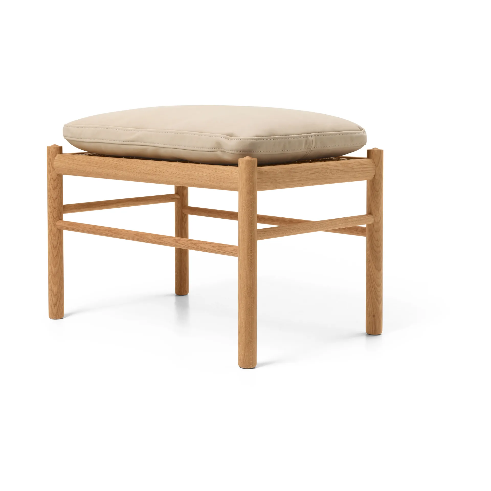 OW149F Colonial fotskammel, Terra 20365-oljet eik Carl Hansen & Søn