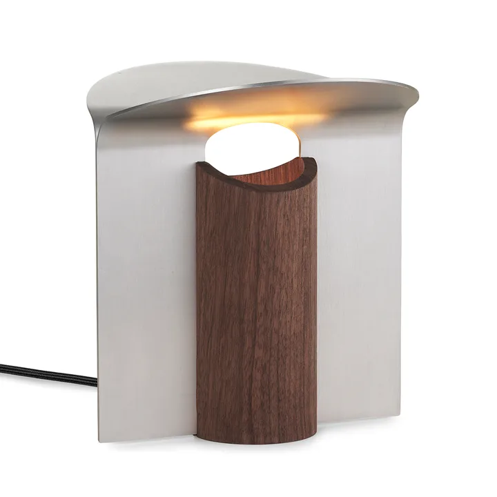 RF200 Petal bordlampe, Oiled walnut-aluminium - Carl Hansen & Søn