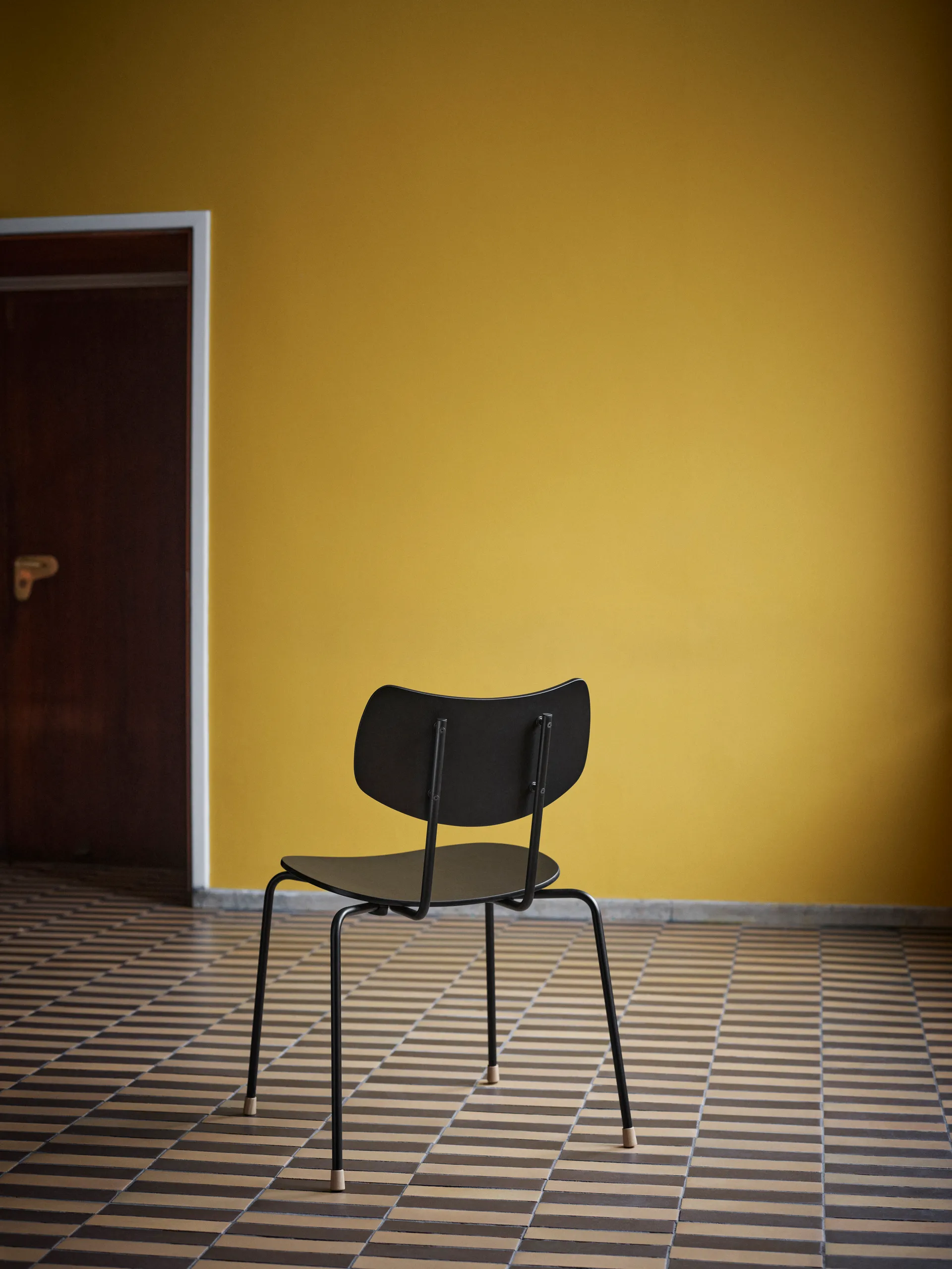 VLA26T Vega stol, Svartlakkert eik-svart Carl Hansen & Søn