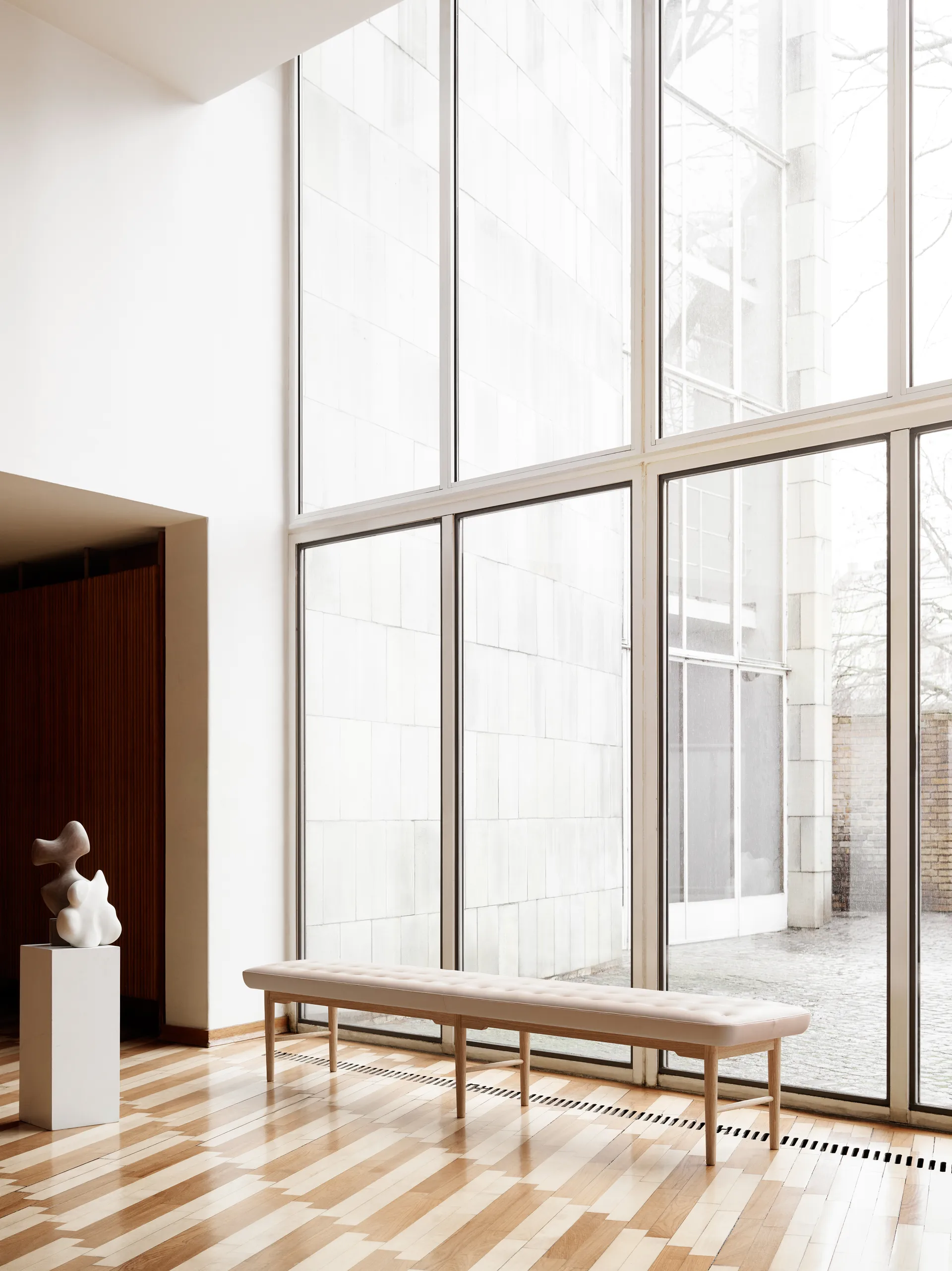 VLA75L Foyer benk, Oljad ek-sif 90 læder, 250 cm Carl Hansen & Søn