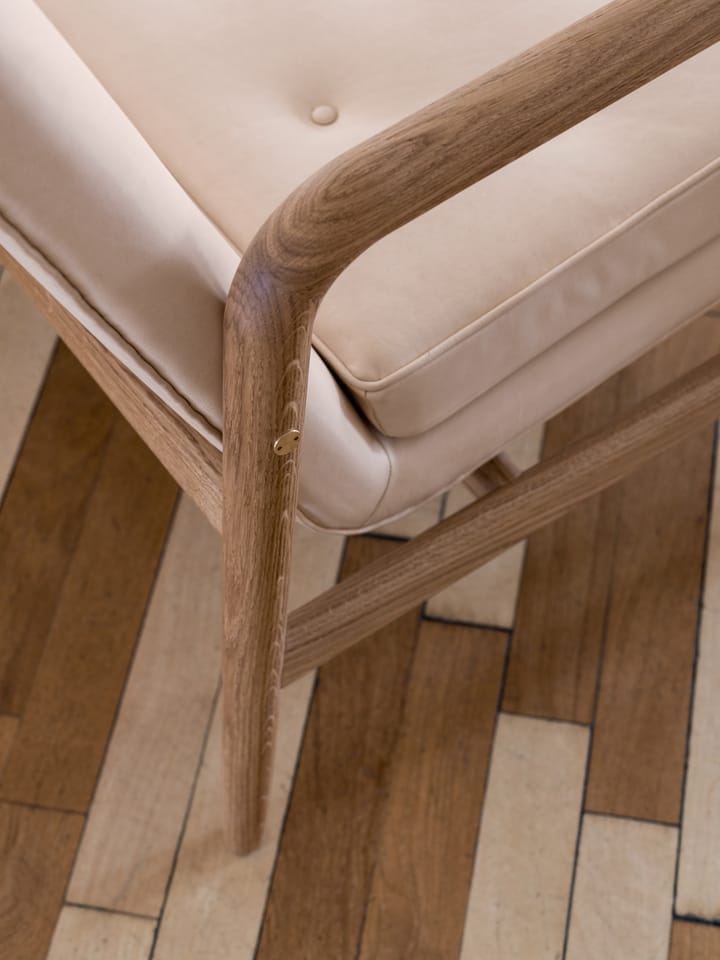 VLA77 Foyer sofa, Oljebehandlet eik-sif 90 lær Carl Hansen & Søn