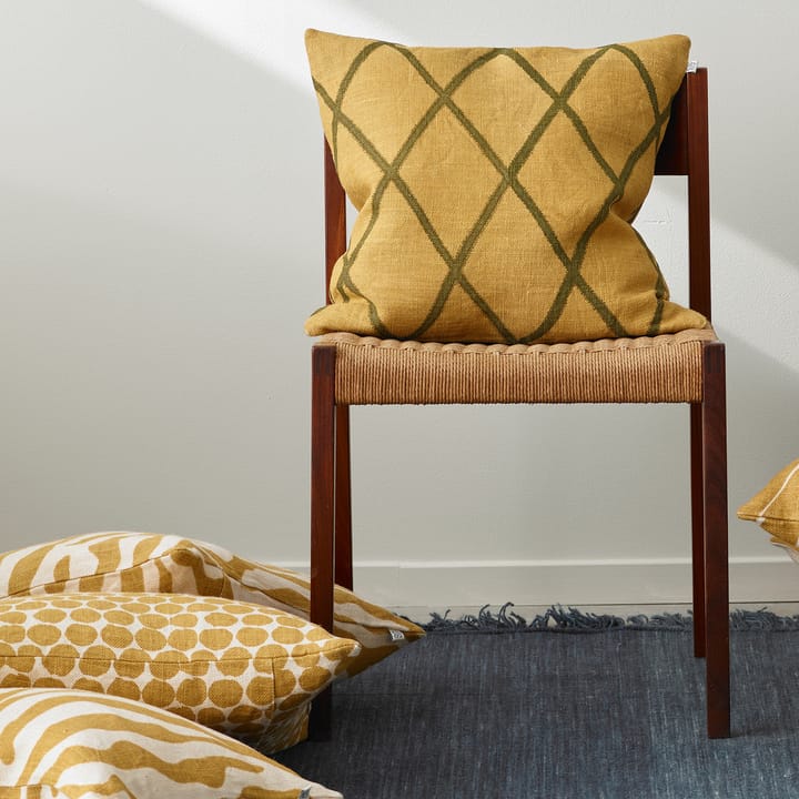 Dot Ari putetrekk 50x50 cm, Spicy yellow Chhatwal & Jonsson