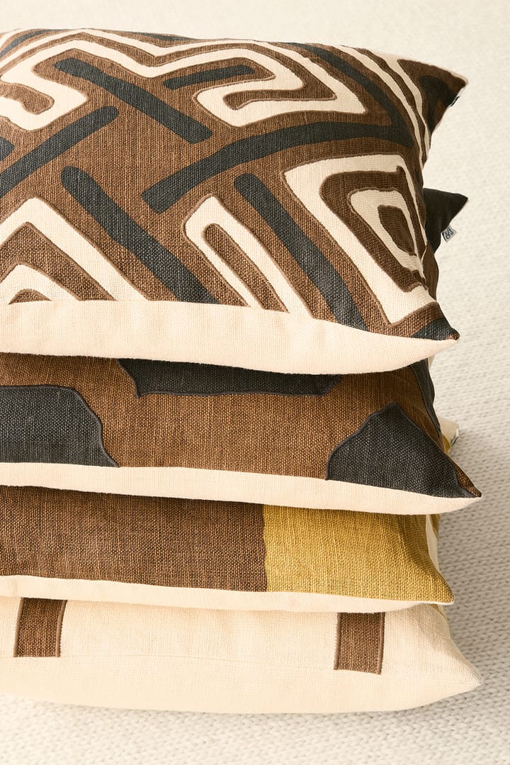 Kiran putetrekk 50 x 50 cm, Spicy Yellow-Taupe Chhatwal & Jonsson