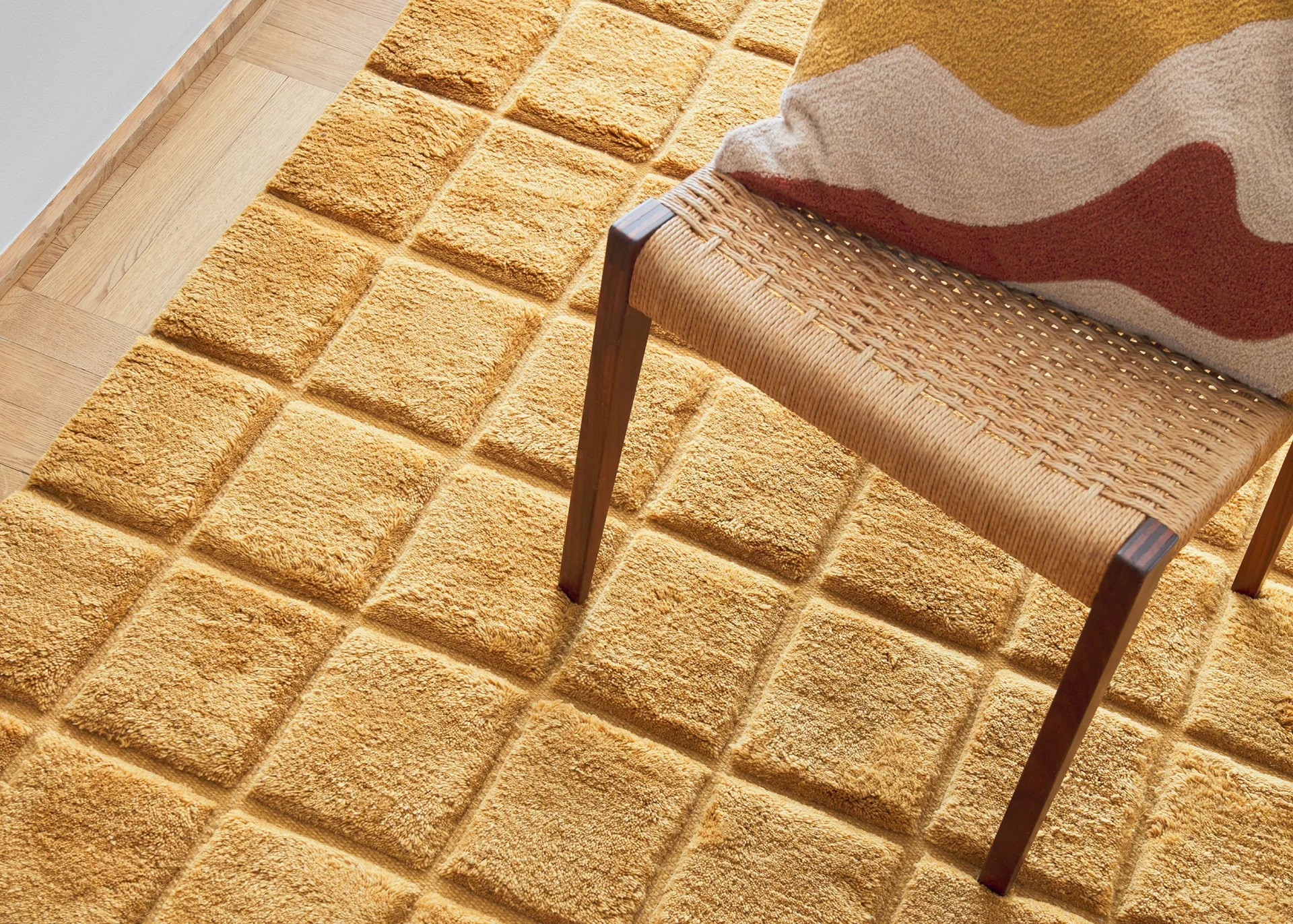 Loha teppe 177 x 239 cm, Masala yellow Chhatwal & Jonsson