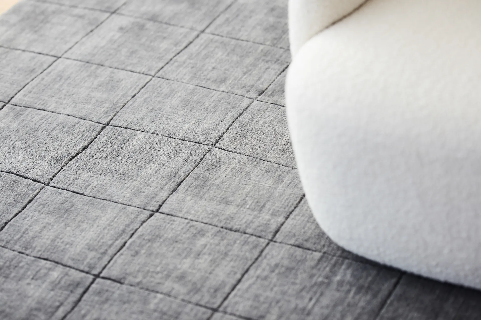 Nari ullteppe 250x350 cm, Light grey Chhatwal & Jonsson