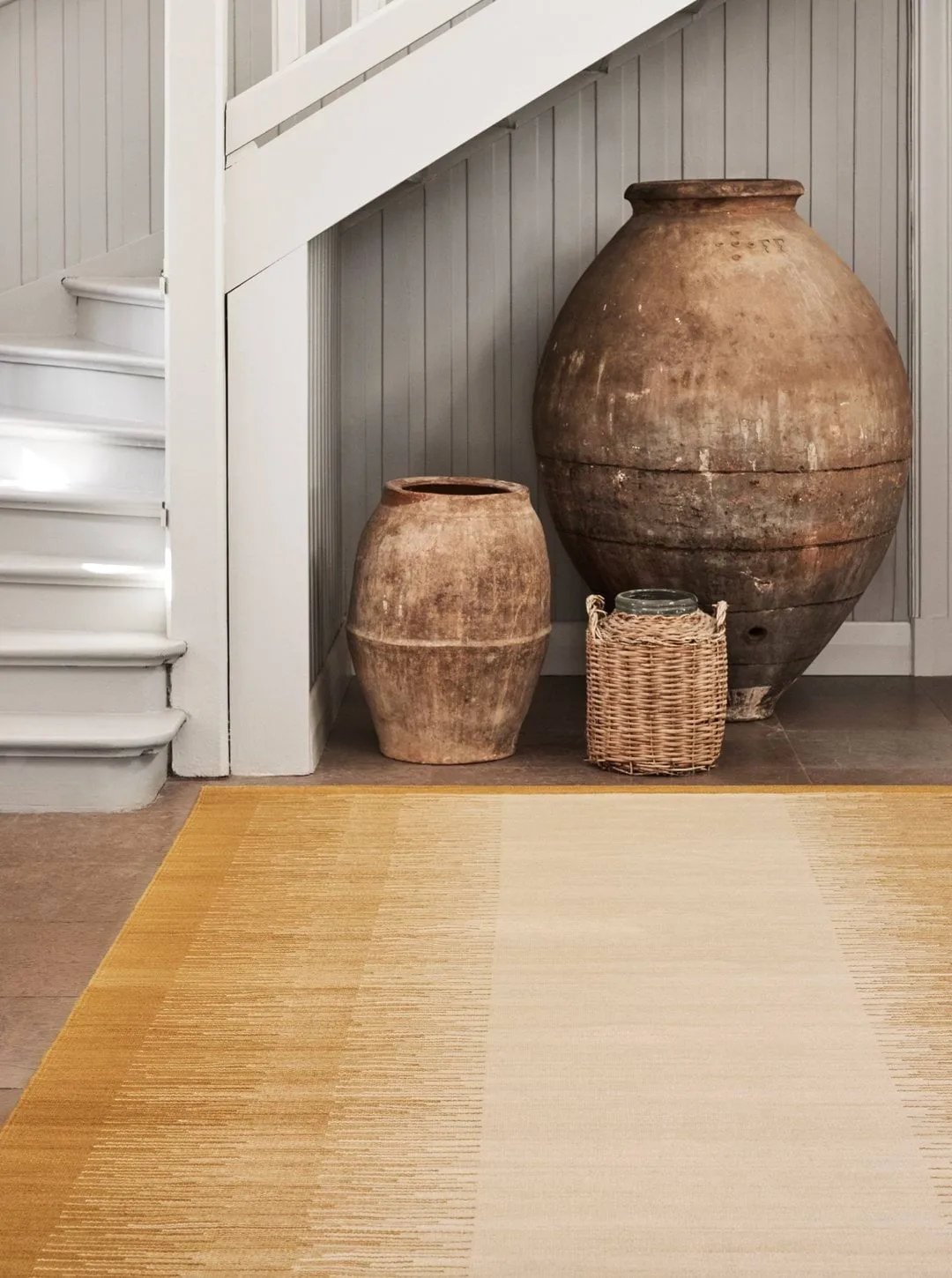 Tapti ullteppe, Masala Yellow-Off White, 320x230 cm Chhatwal & Jonsson