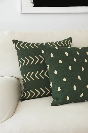 Yash reverse putetrekk 50 x 50 cm - Green base - Chhatwal & Jonsson