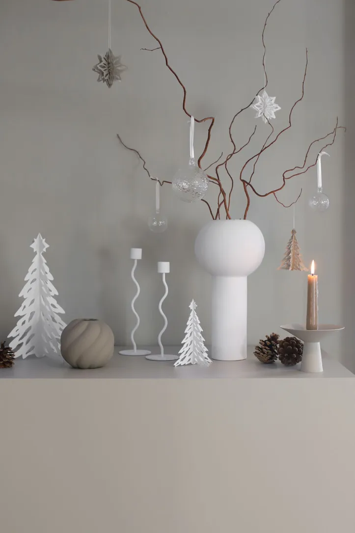 Pinetree dekorasjonsjuletre 20 cm, Hvit Cooee Design