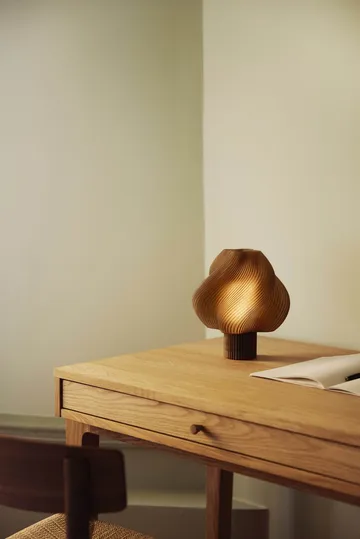 Soft Serve portabel bordlampe - Caramel, 23 cm - Crème Atelier