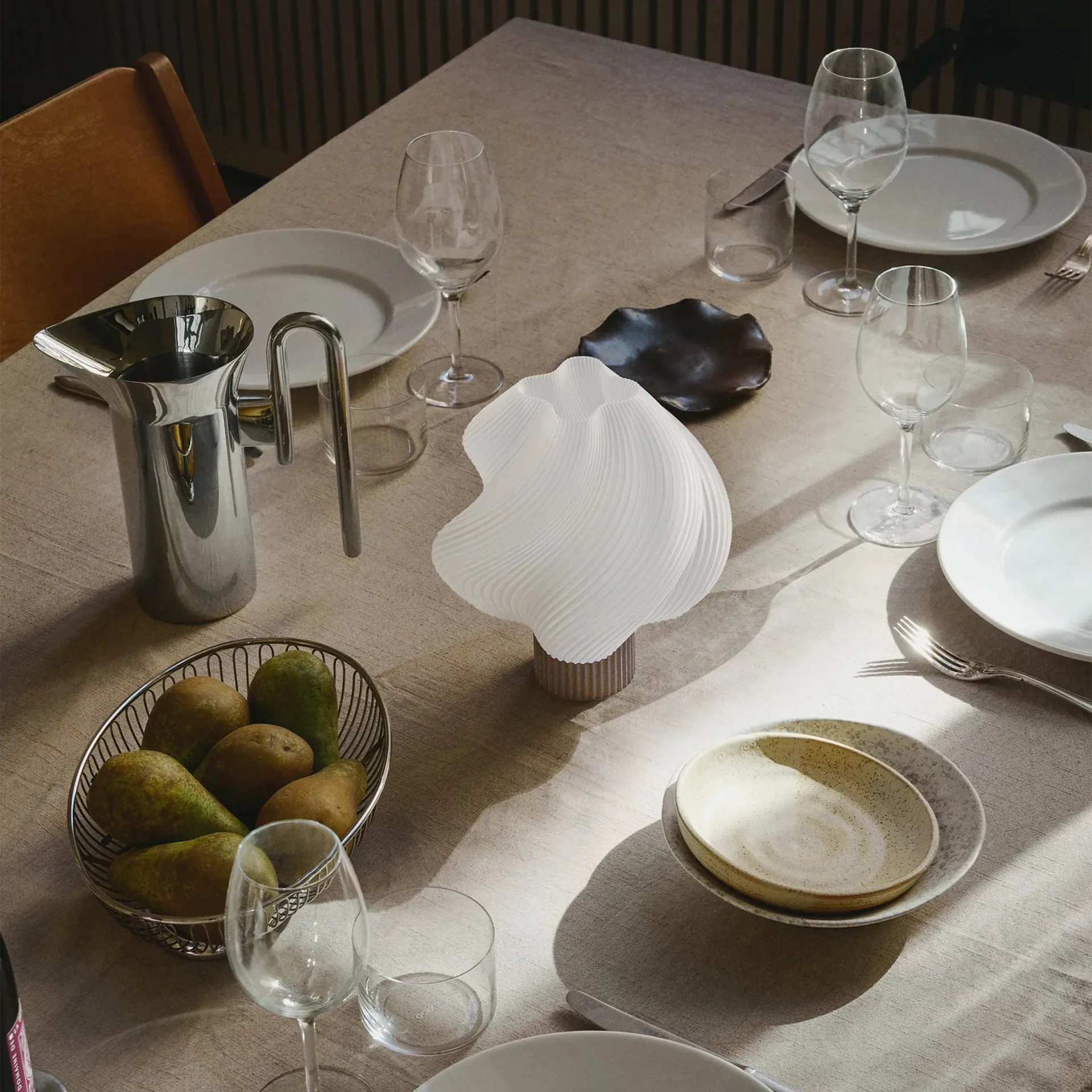 Soft Serve portabel bordlampe, Mocha, 23 cm Crème Atelier