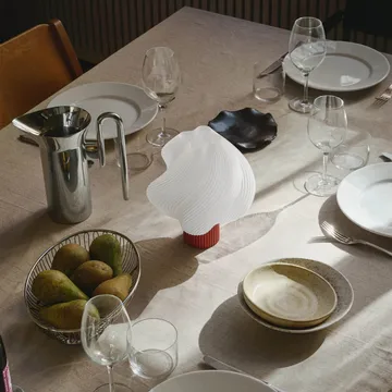 Soft Serve portabel bordlampe - Rhubarb, 23 cm - Crème Atelier