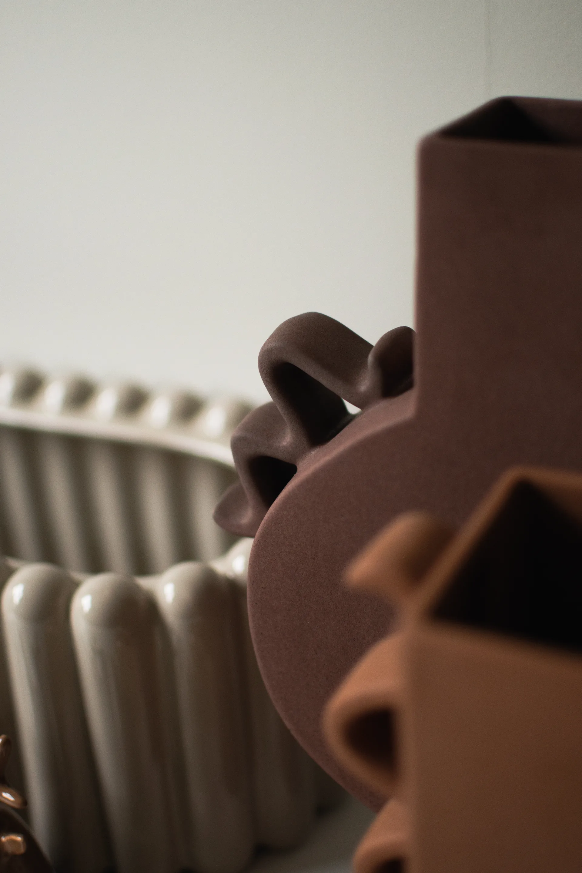 Flat vase 33 cm, Brown DBKD