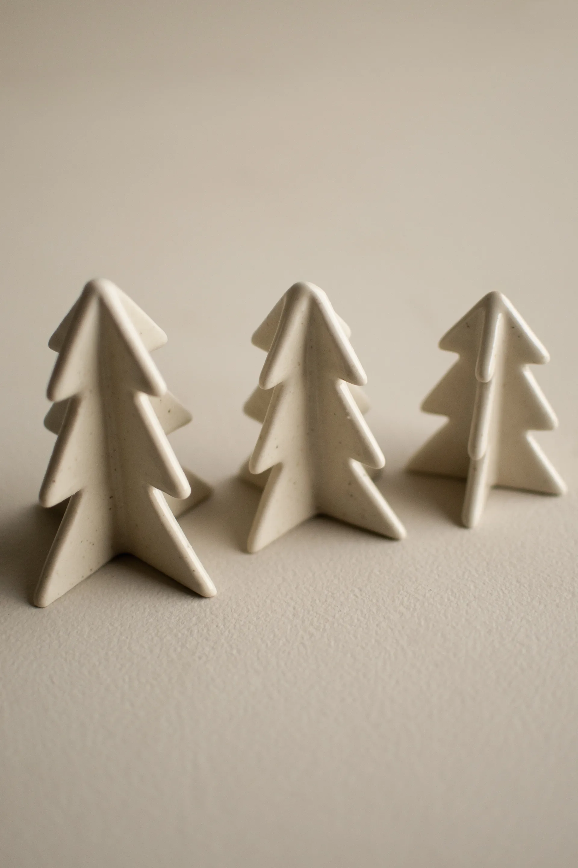 Winter tree dekorasjon, Vanilla, 8 cm DBKD