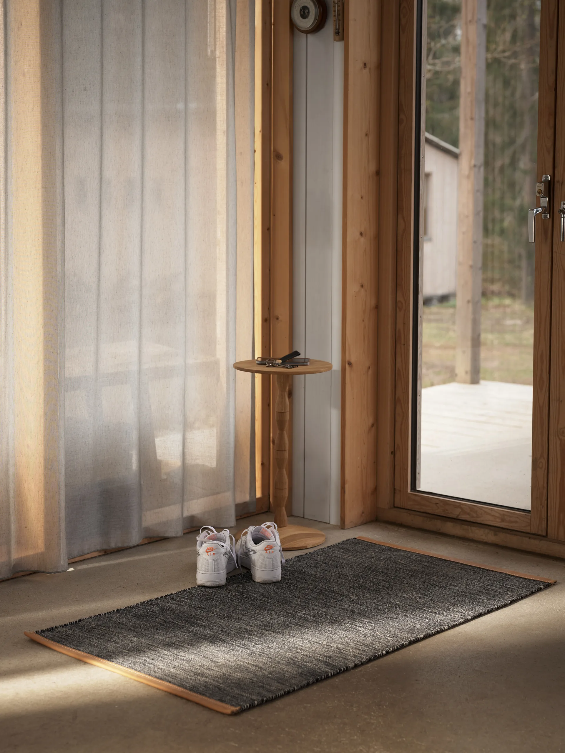 Björk gulvteppe mørkgrått, 70 x 130 cm Design House Stockholm