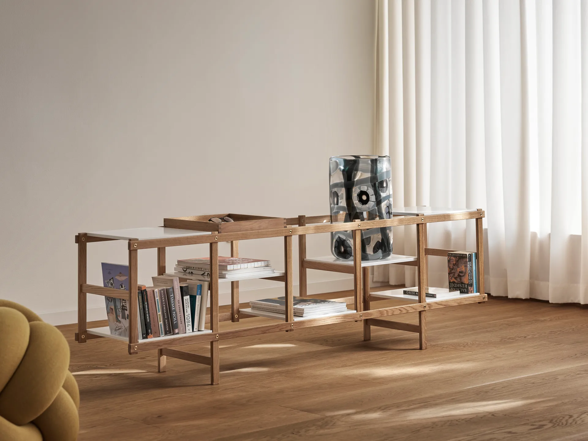 Frame hylle lav, Eik-hvit Design House Stockholm