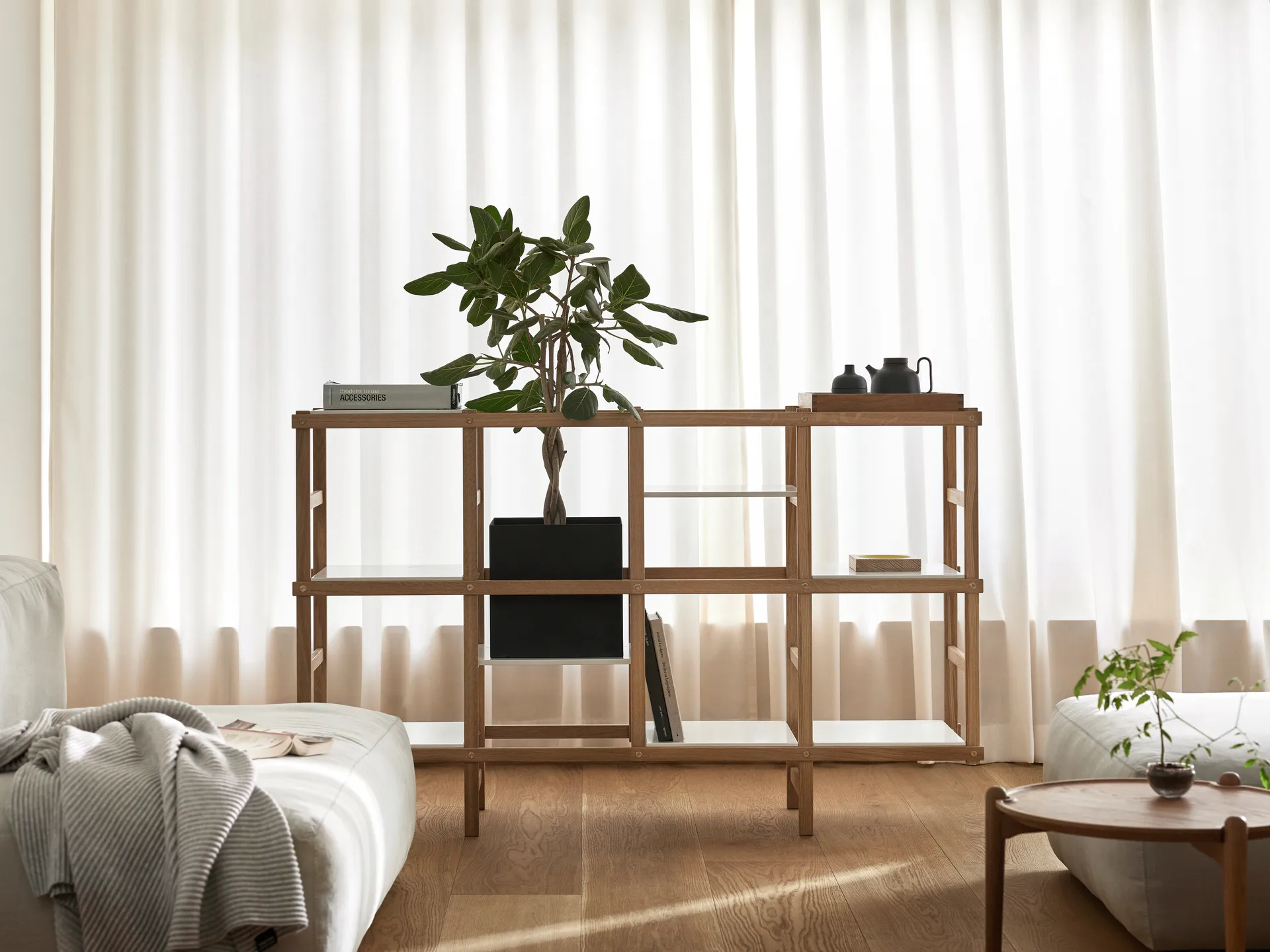 Frame hylle M 154 cm, Eik-hvit Design House Stockholm