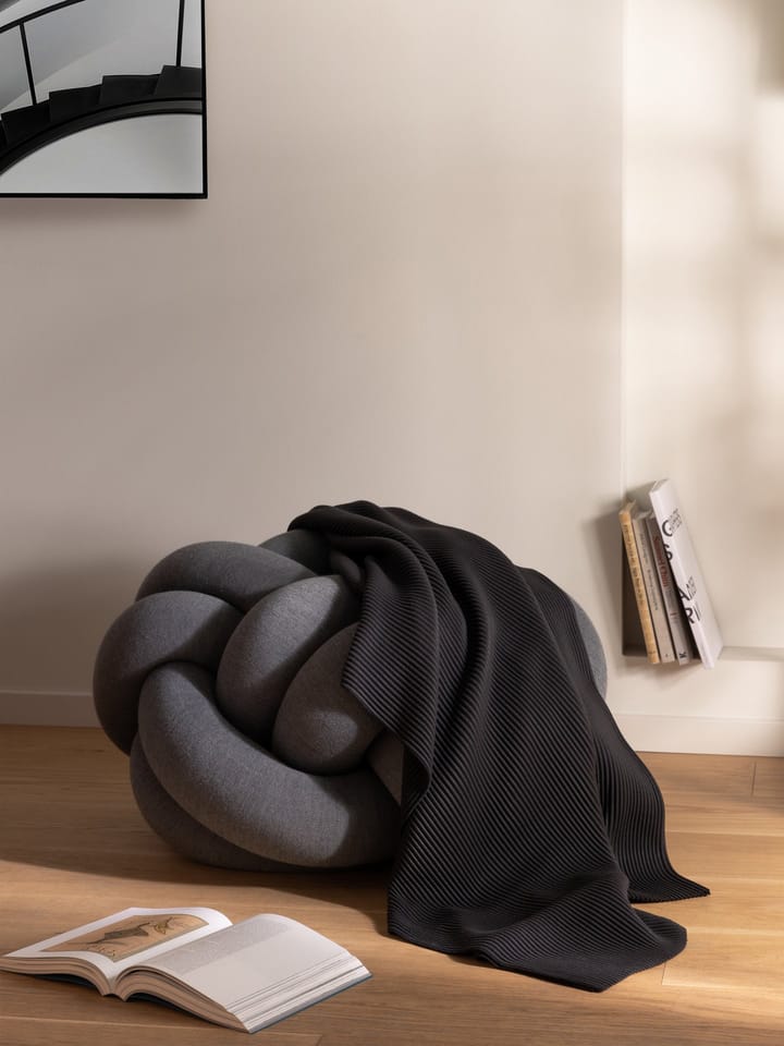 Pleece pledd 140 x 170 cm, Sort Design House Stockholm
