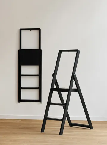 Step Gardintrapp - Sortbeiset - Design House Stockholm