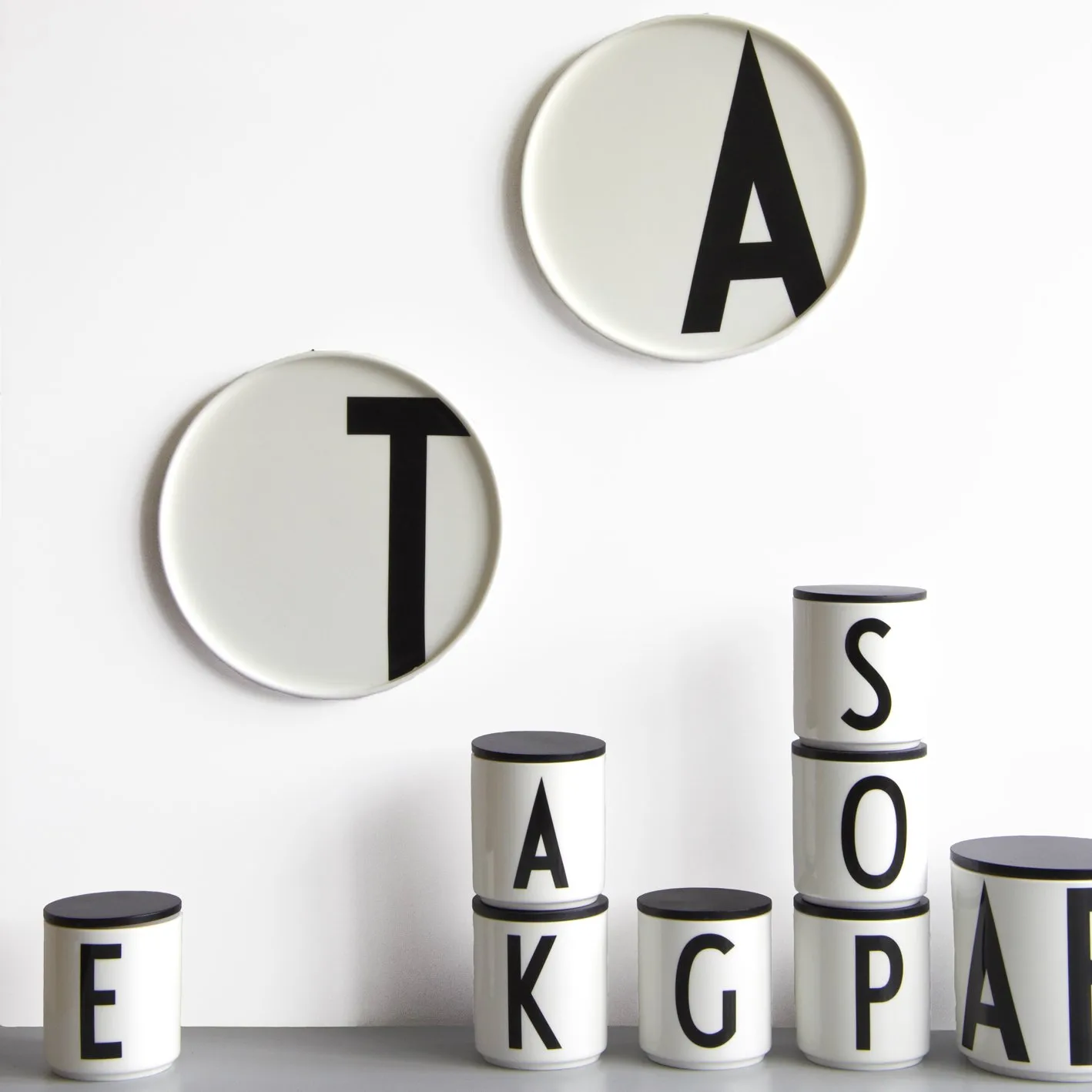 Design Letters tallerken, A Design Letters
