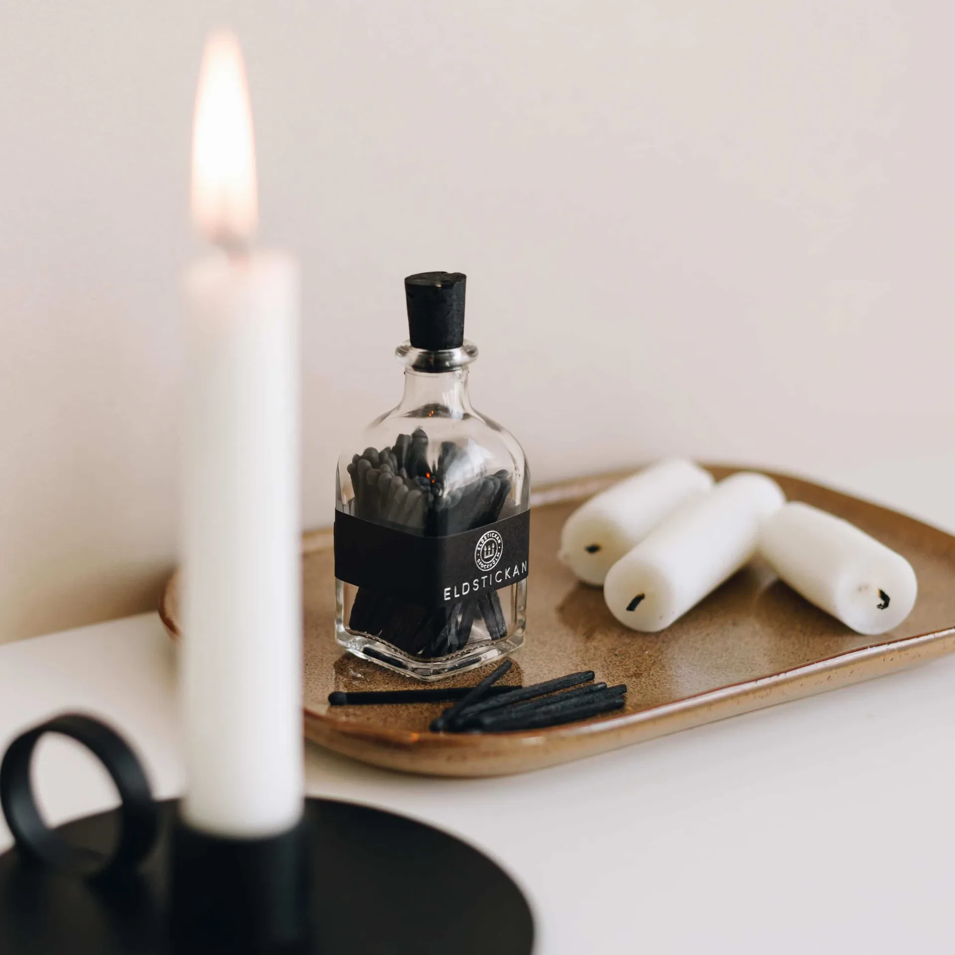 Lilla Eldstickan fyrstikkeske, 60 fyrstikker, Midnatt Eldstickan