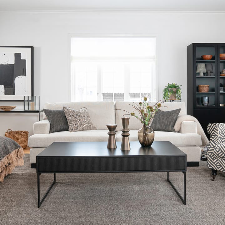 Line sofabord 100x100 cm, Walnut/black, svarte metallben Englesson