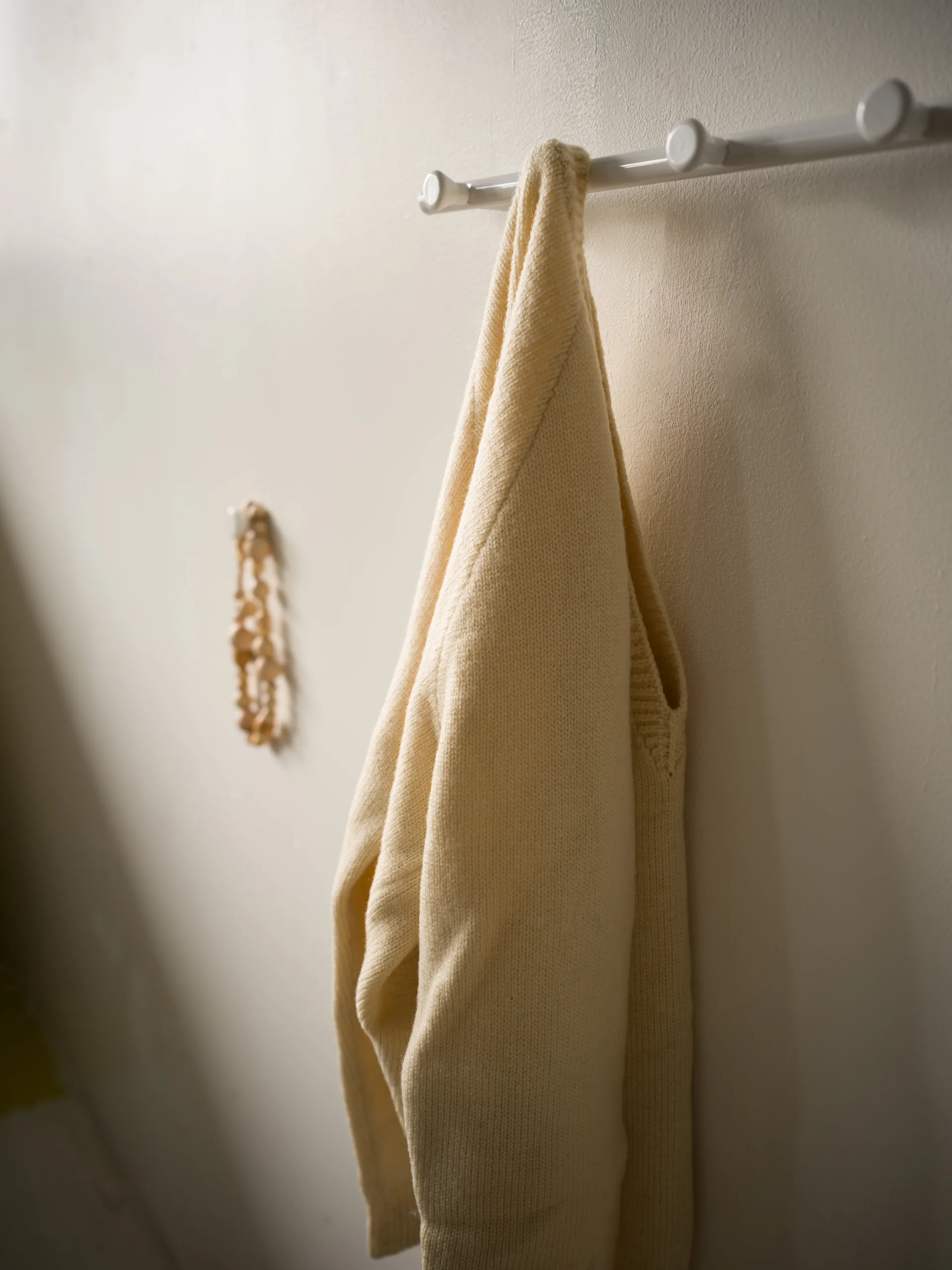 Classic knaggrekke 80 cm, Hvit Essem Design