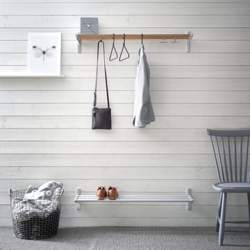 Nostalgi hatthylle, skohylle - eik, aluminium - Essem Design