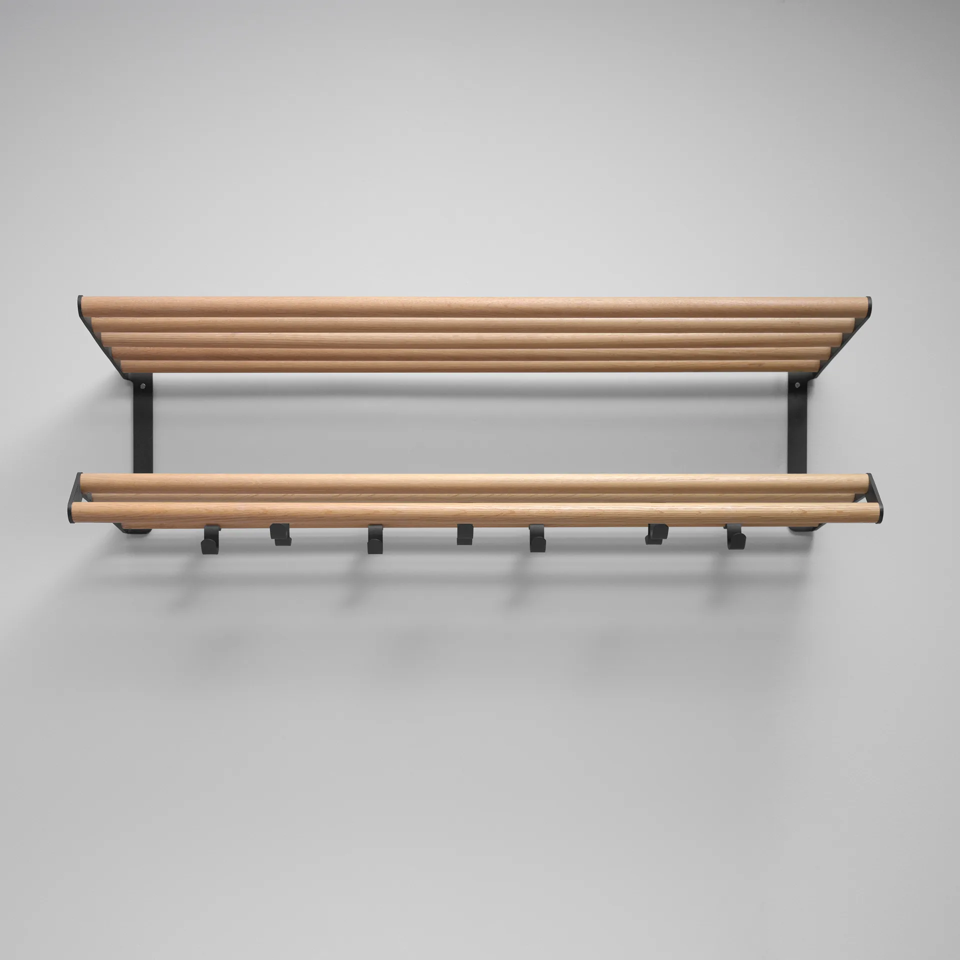 Tamburin hattehylle 100 cm, Eik-svart Essem Design