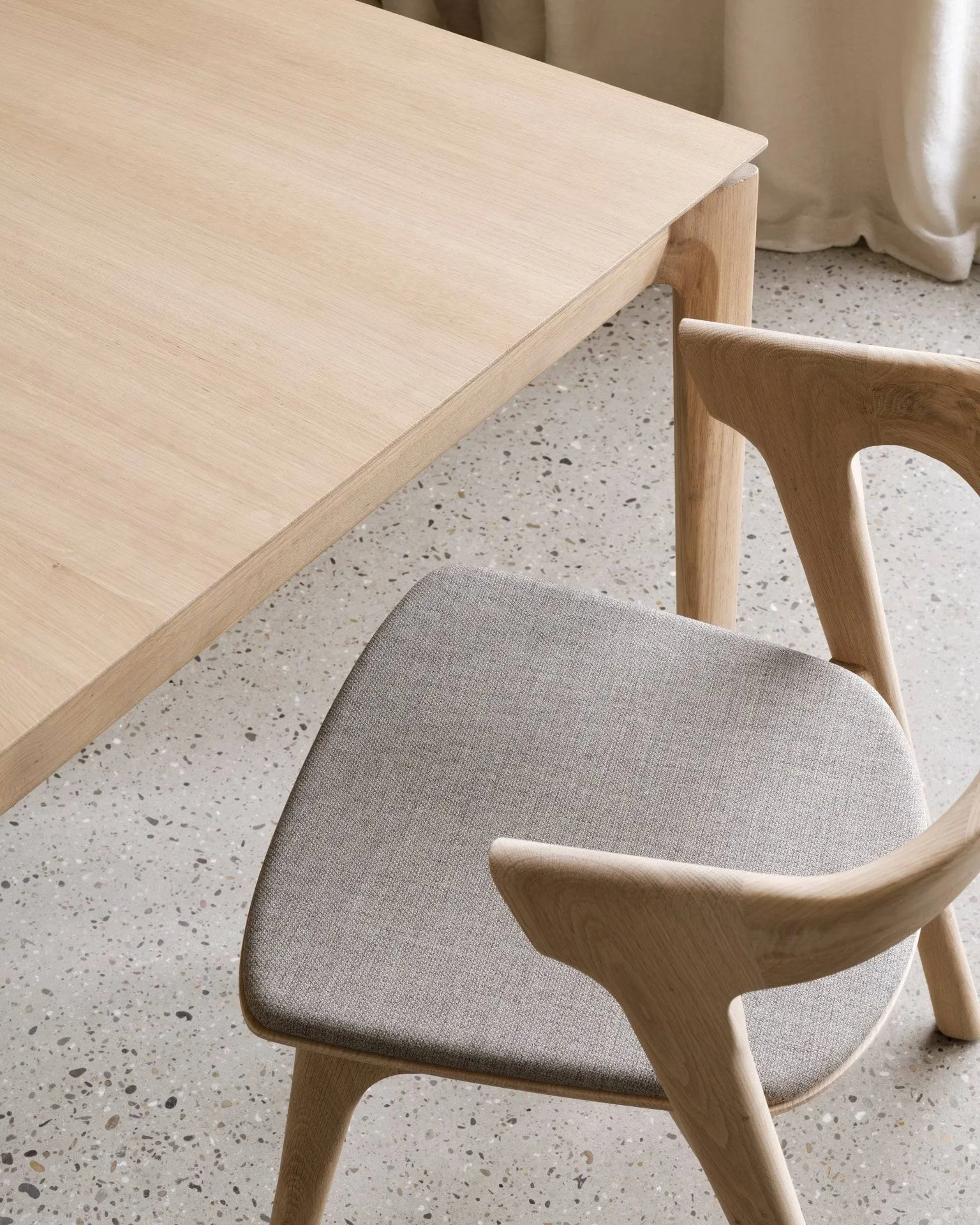 Bok spisebord 180 x 90 cm, Hardwax oiled oak Ethnicraft