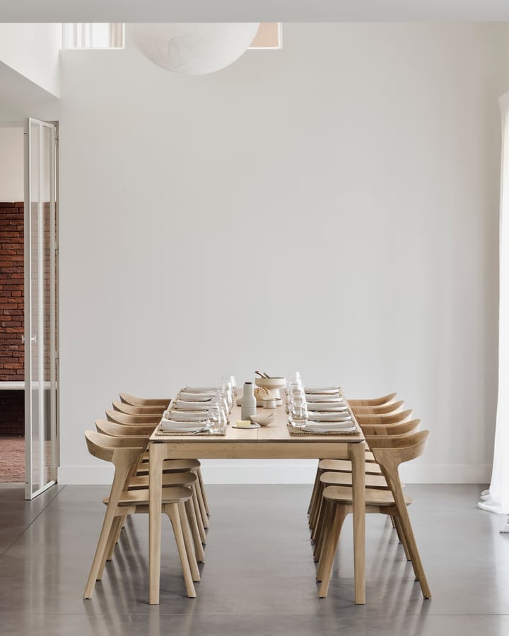 Bok spisebord 200/300 x 100 x 76 cm, Hardvoksoljet eik Ethnicraft