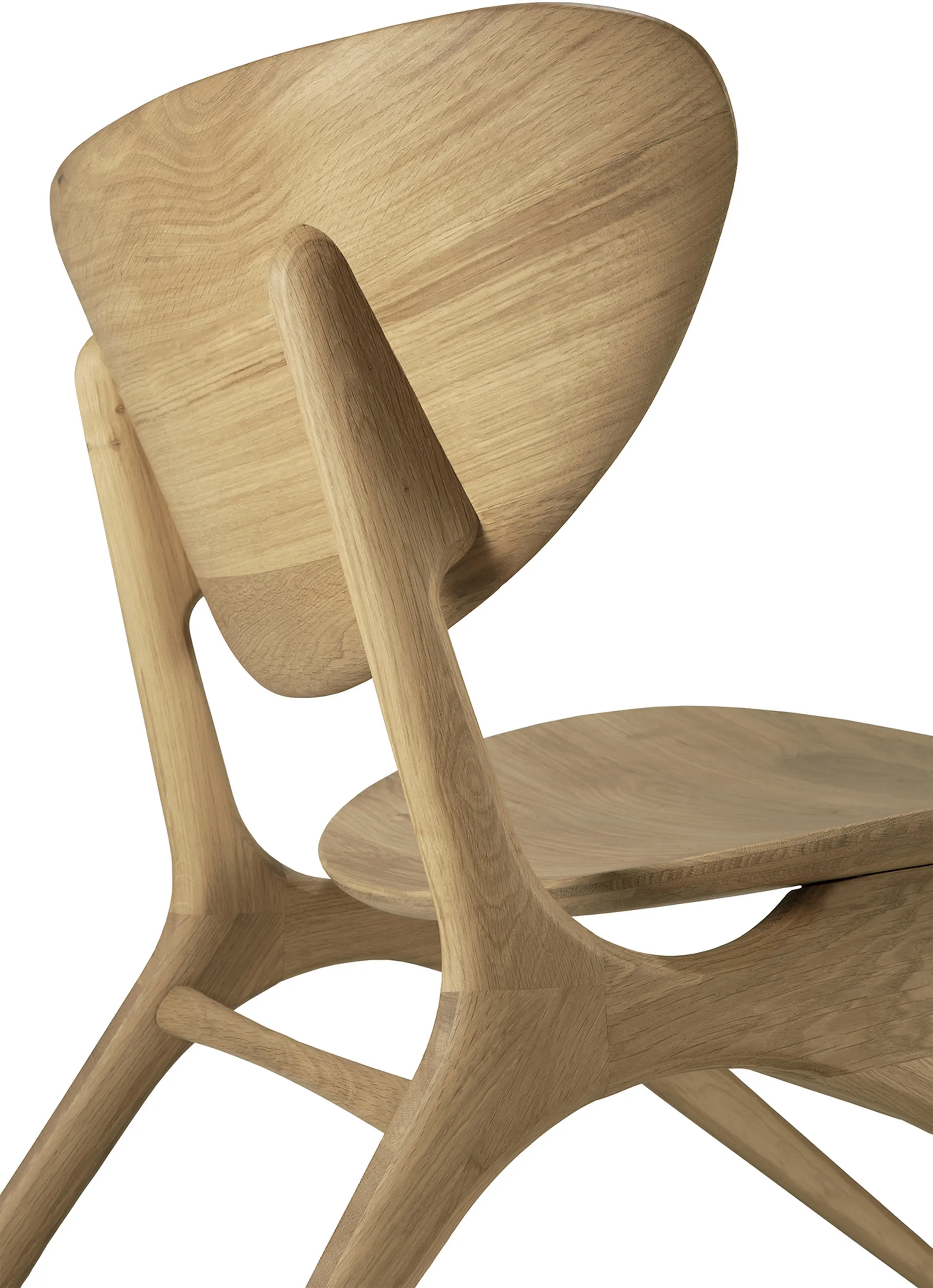 Eye loungestol, Hardvoksoljet eik Ethnicraft