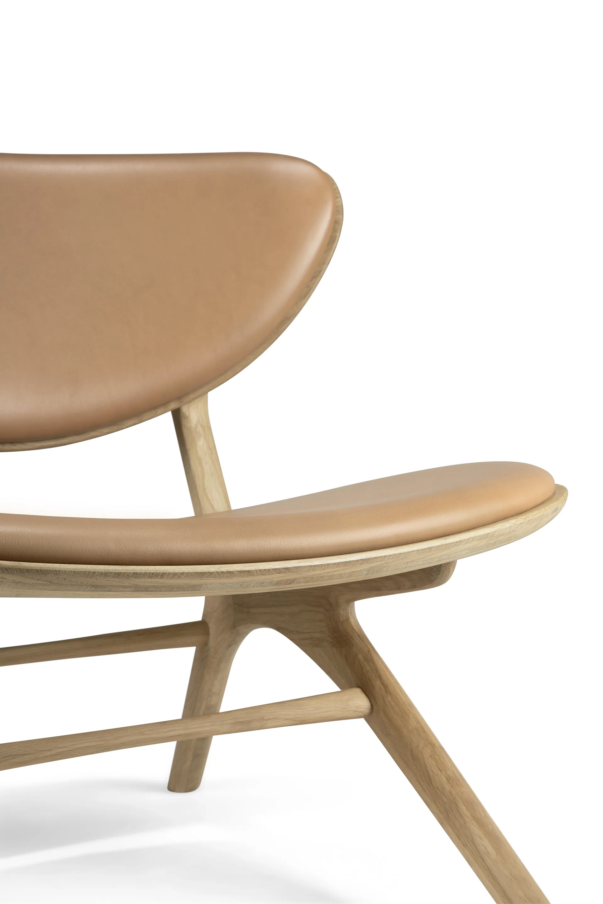 Eye loungestol, Lakkert eik-lær Sienna Ethnicraft